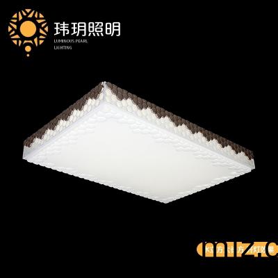 中式(shi)吸(xi)頂燈安(an)裝(zhuang)註意事項(xiang)